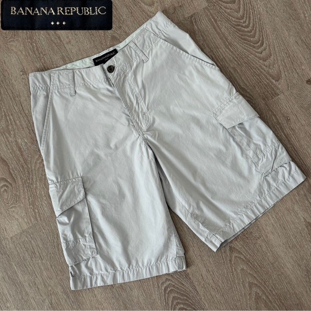 Banana Republic Mens 29 Light Grey Cotton Cargo Shorts 809184-011 Summer 2011